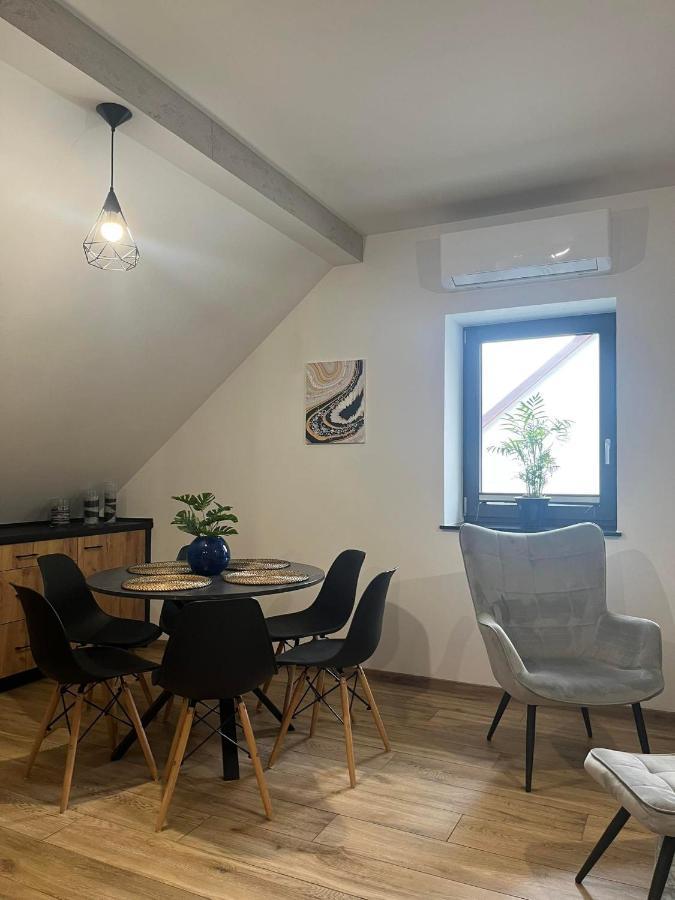 Apartamenty Na Blichu - Noclegi Energylandia Zator Kültér fotó